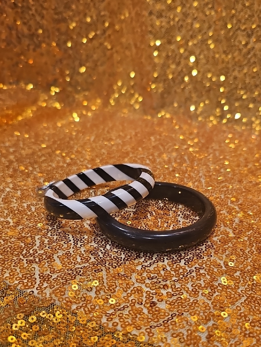White And Black Jewelry Bracelets And Ring - Picture 3 of 5